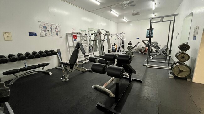 Building Photo - 1 Captain Dr