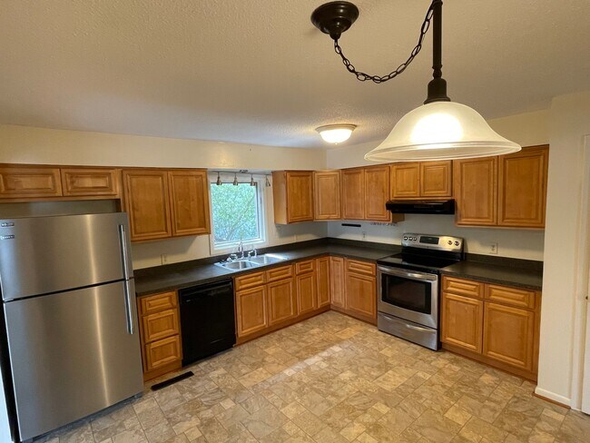 Kitchen - 109 84th St