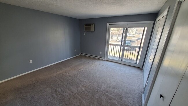 Building Photo - 134 W Main St