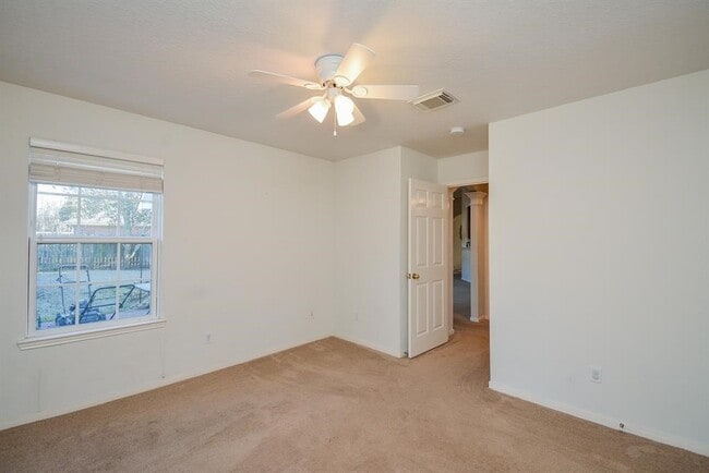 Building Photo - 5819 Mitre Peak Ln
