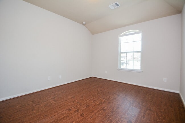 Building Photo - 7418 Wilson Reach Ln