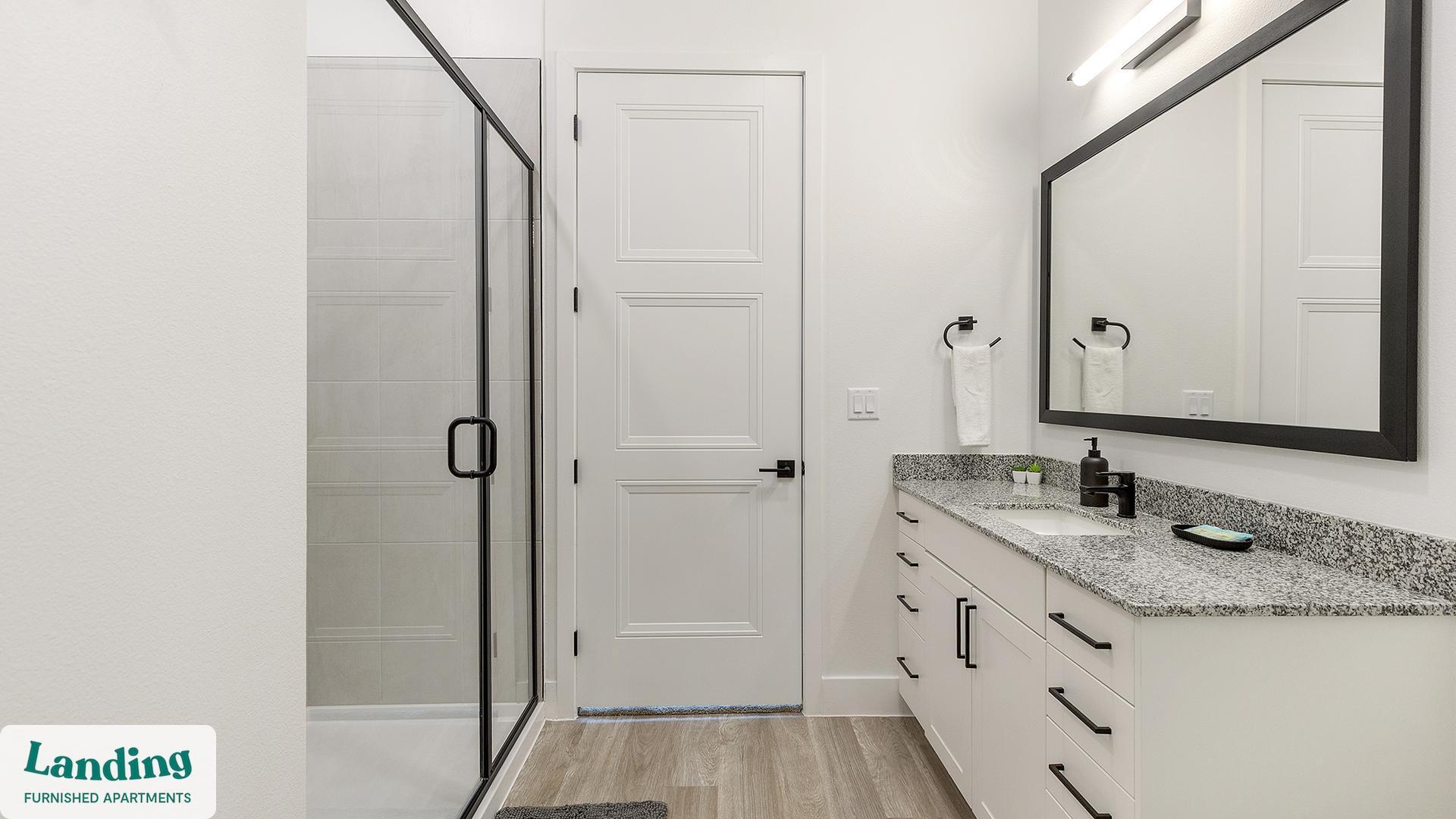 Building Photo - 650 E Sycamore St