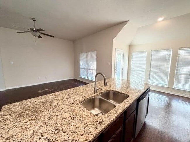 Building Photo - 1106 Merganser Way