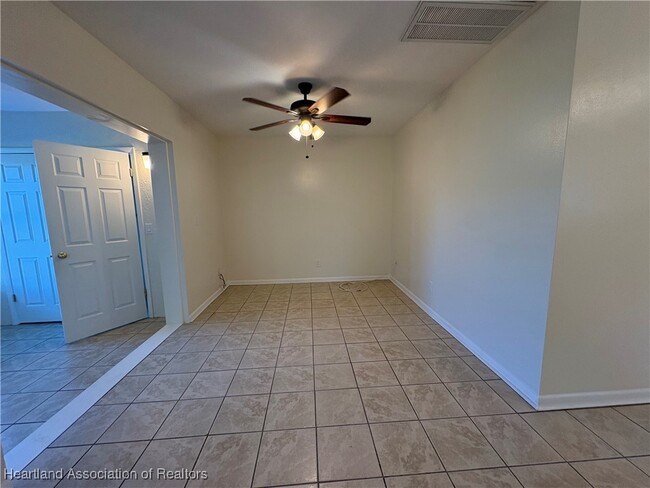 Building Photo - 5332 Granada Blvd