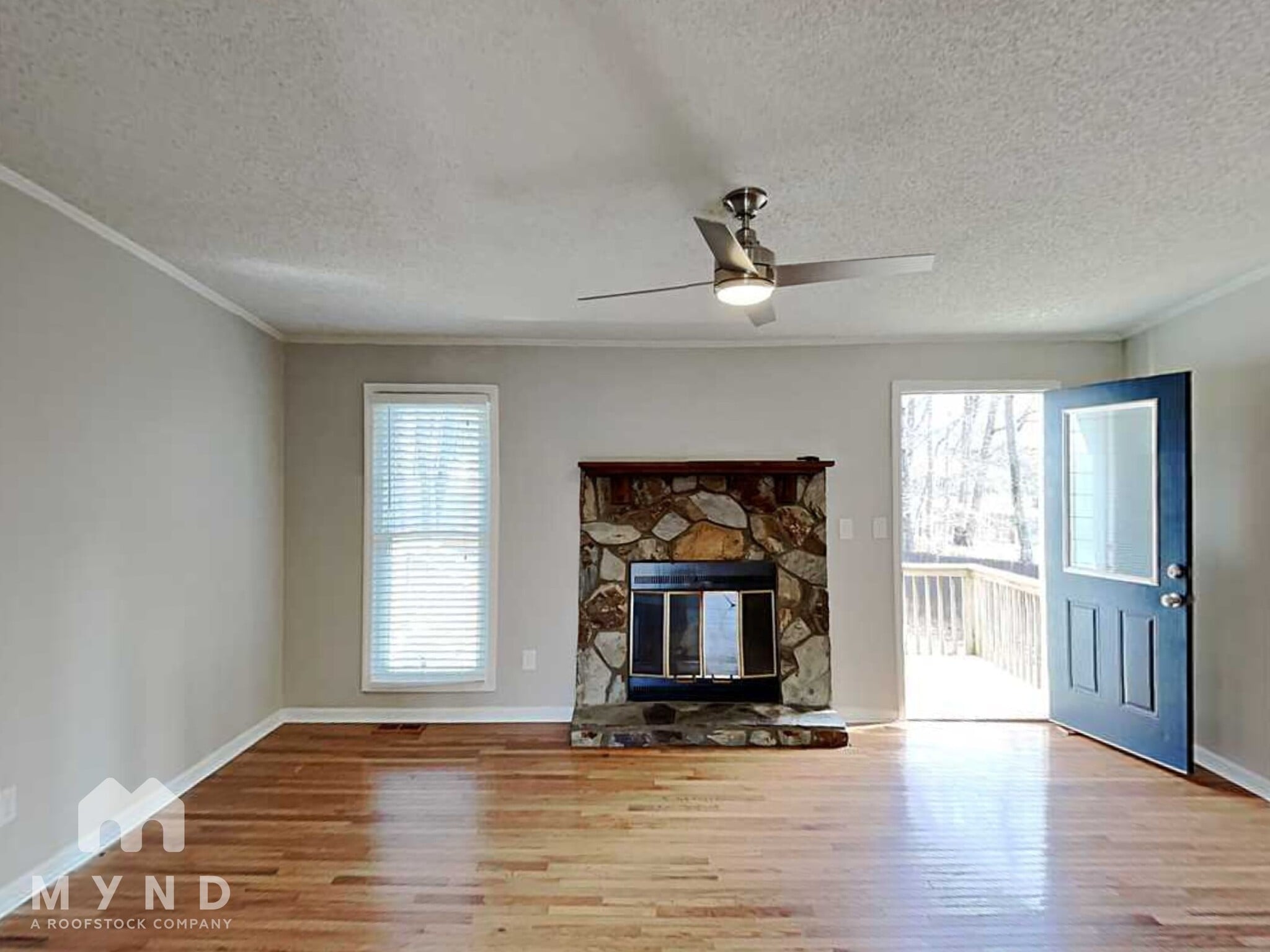 Building Photo - 7954 Tiburon Cir