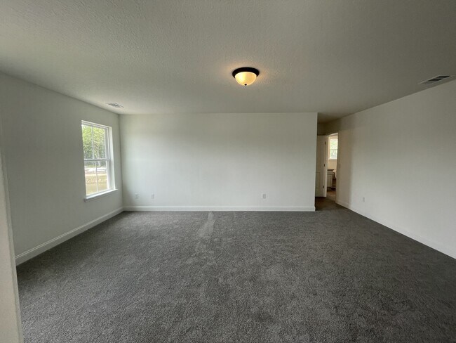 Building Photo - 343 Abode Ave