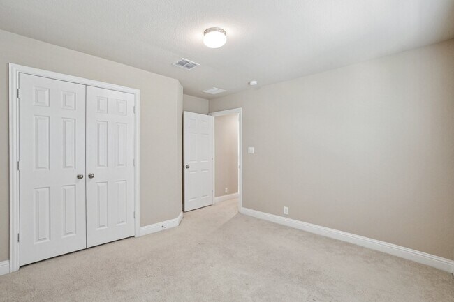 Building Photo - 7305 Rockford Ct