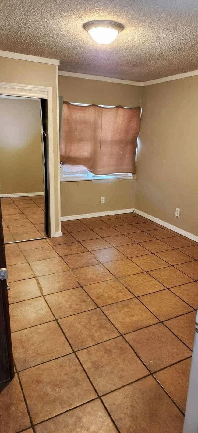 Building Photo - 221 Balboa St