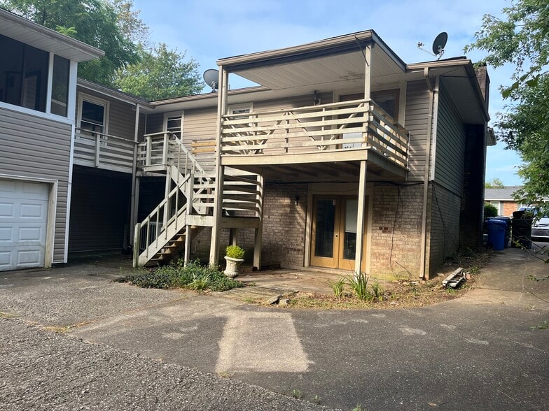 Building Photo - 3056 Dale Hollow Dr