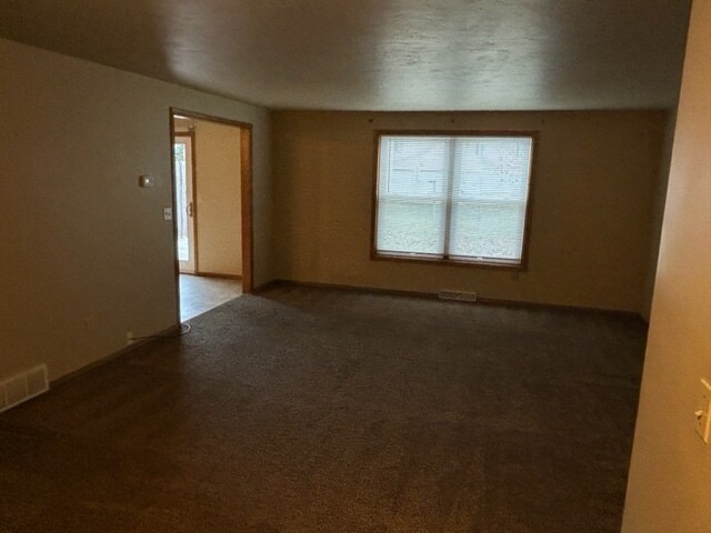Building Photo - 2478 Bellevue St
