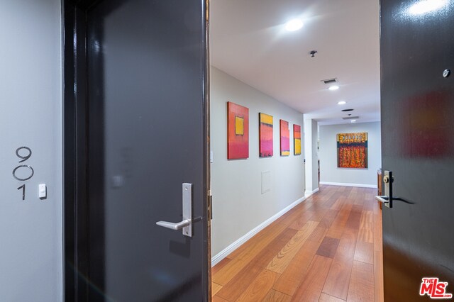 Building Photo - 10445 Wilshire Blvd