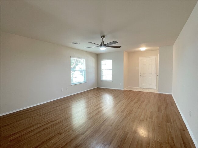 Building Photo - 9030 Canton Park Ln