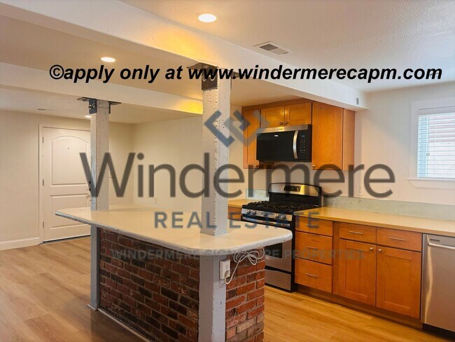 Building Photo - Charming, Bright & Clean 2-Story Home with Dual Balconies on 37th St!