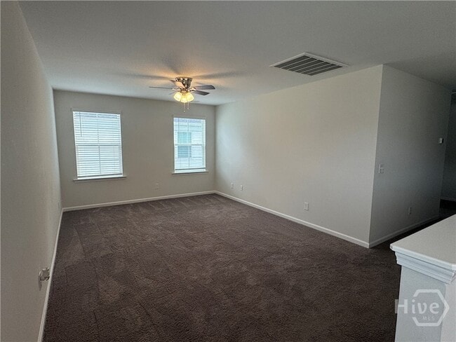 Building Photo - 148 Spring Hill Dr
