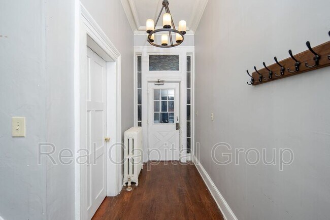 Building Photo - 347 Hudson Ave