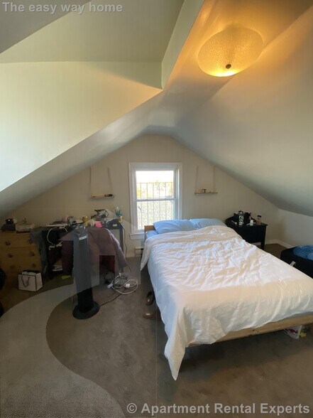 Building Photo - 14 Fairmount St