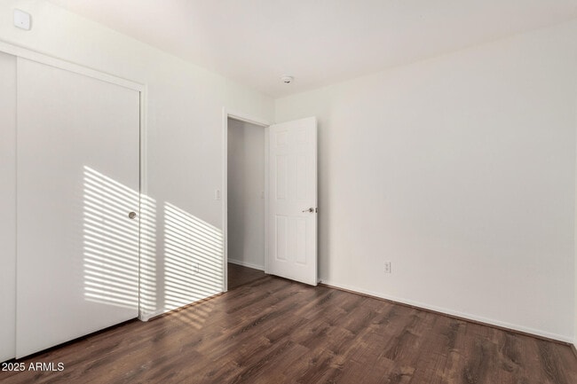 Building Photo - 15448 W Yucatan Dr