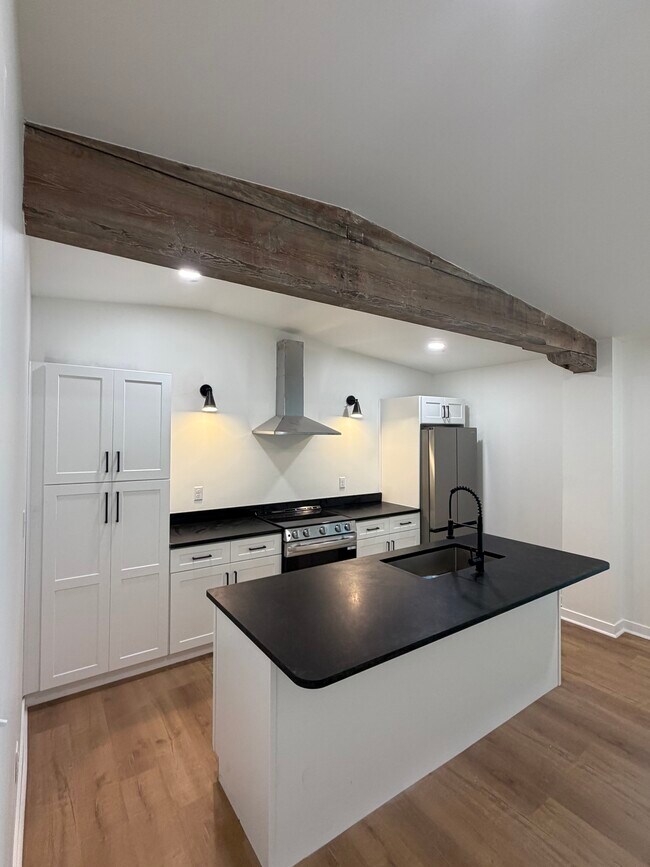 Building Photo - The Warehouse At Calhoun - RESIDENTIAL