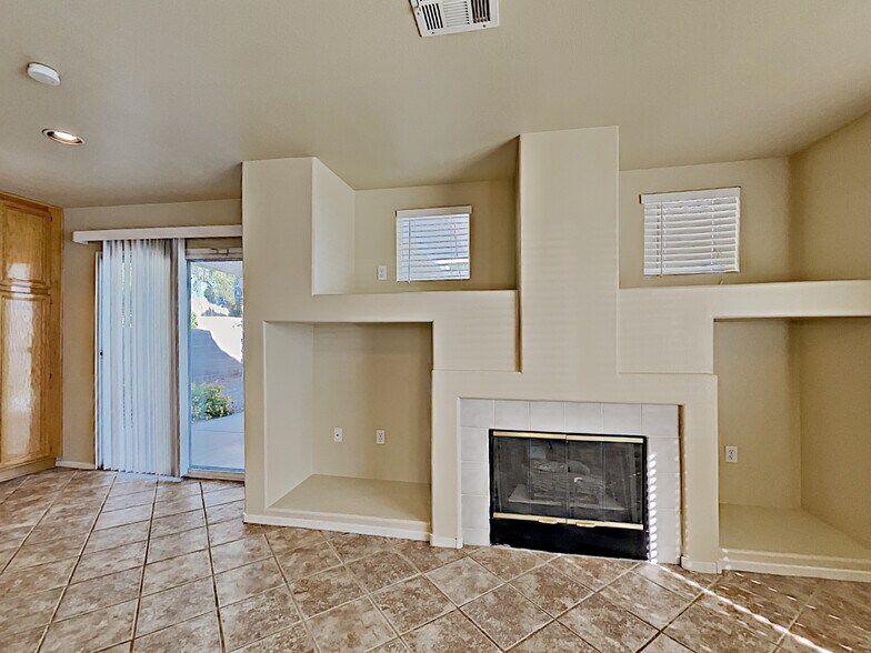 Building Photo - 9019 Union Gap Rd