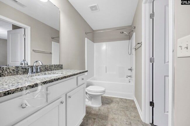 Building Photo - 17 Grayson Grove Ct