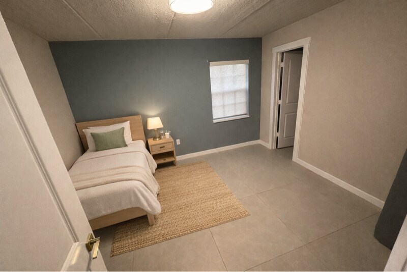 Building Photo - 105 S Obrien St