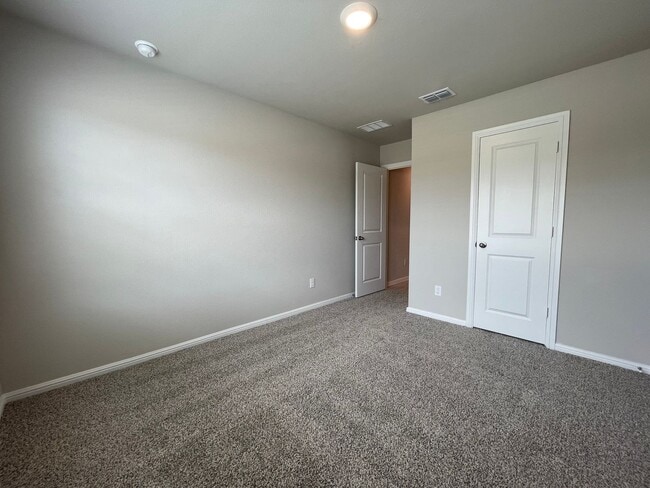 Building Photo - AVAILABLE NOW NEW CONSTRUCTION 3 BEDROOM 2...