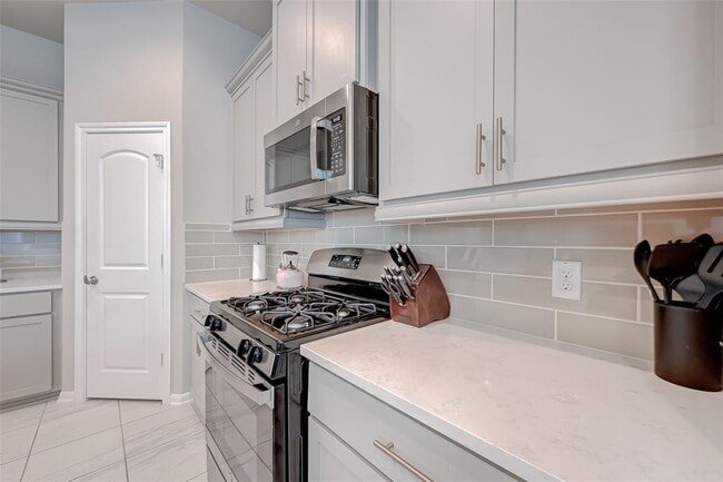 Building Photo - 2523 Terrace Point Dr