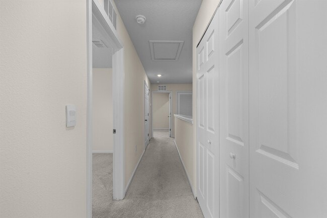 Building Photo - 167 Whispering Brk Dr