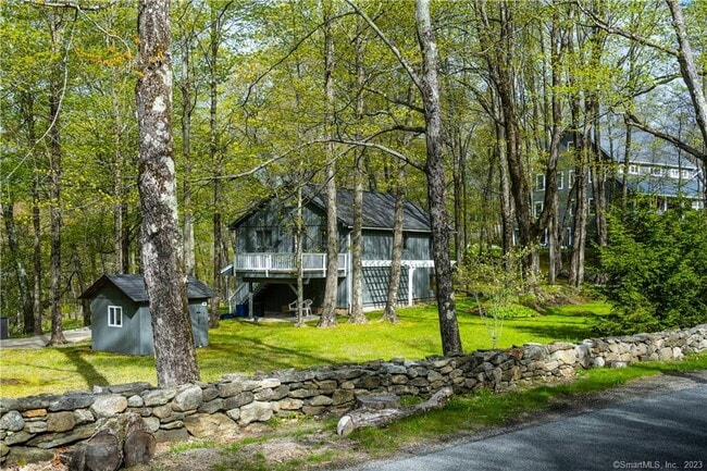 Building Photo - 56 S Rd