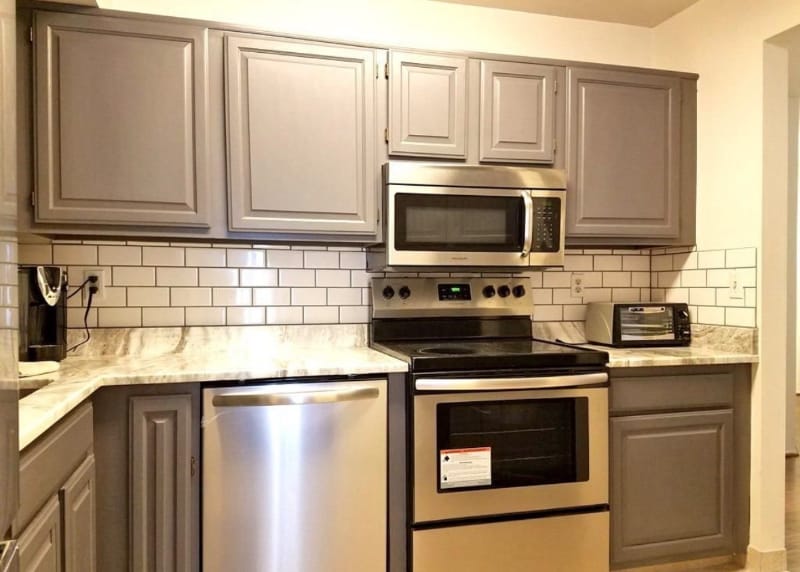 Building Photo - 2205 S Huron Pkwy