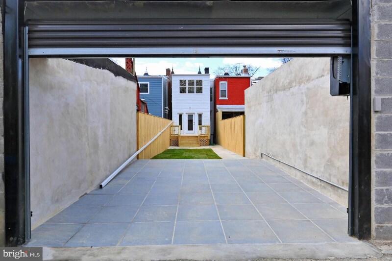 Building Photo - 1232 Florida Ave NE