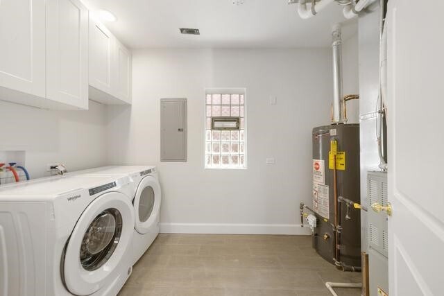 Landry room - 2327 N Southport Ave