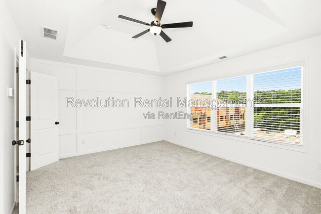 Building Photo - 32 Nickel Dr
