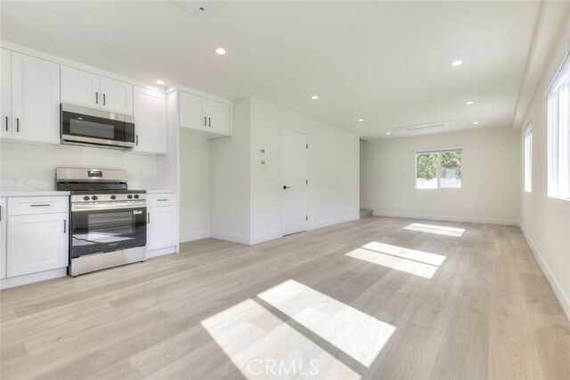 Building Photo - 1070 Allen Ave