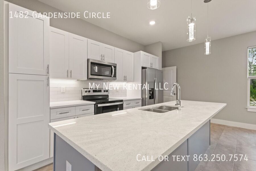 Building Photo - 1482 Gardenside Cir