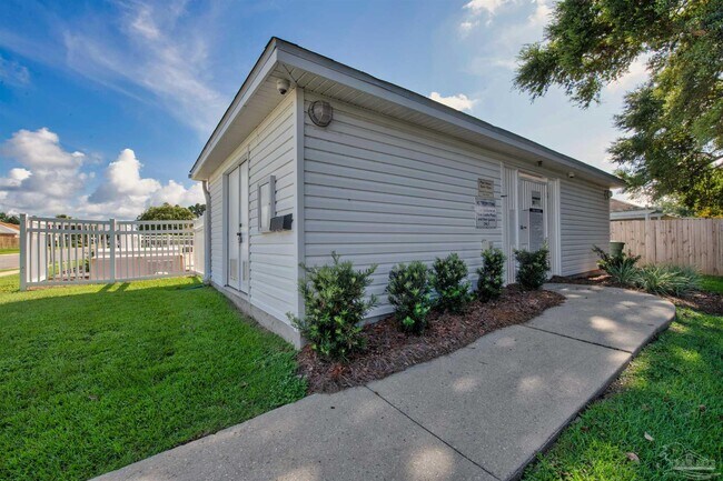 Building Photo - 1477 Sturbridge Pl