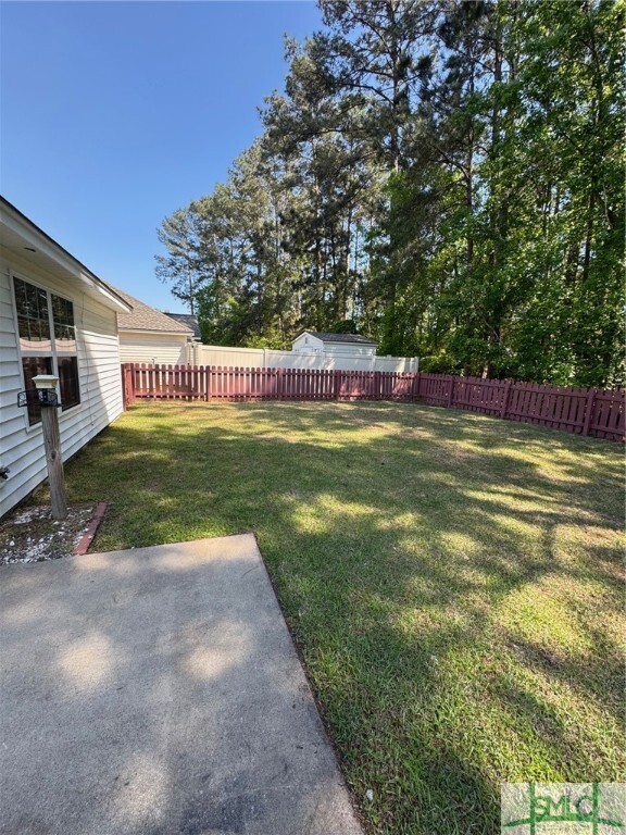 Building Photo - 115 Nandina Wy