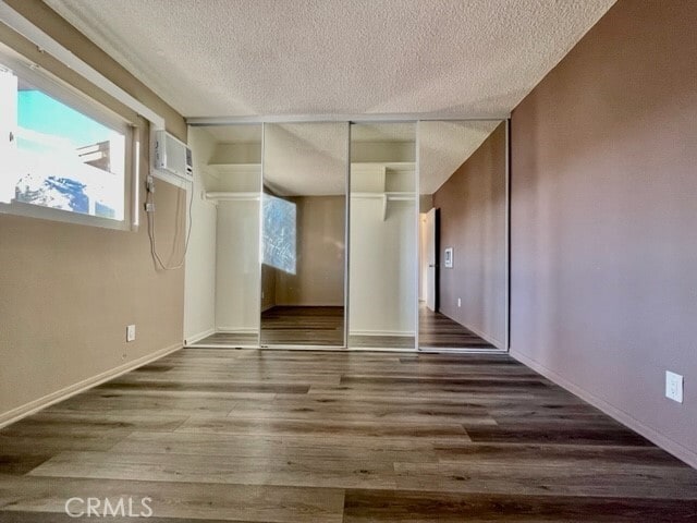 Building Photo - 686 E Cottonwood Rd