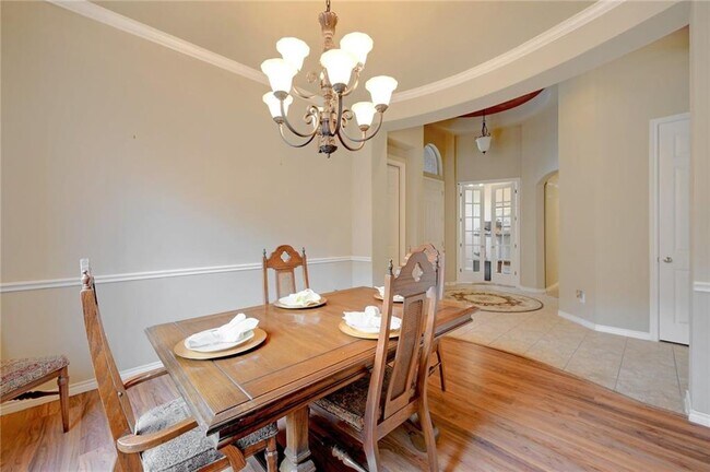 Building Photo - 2605 Tumbling River Dr