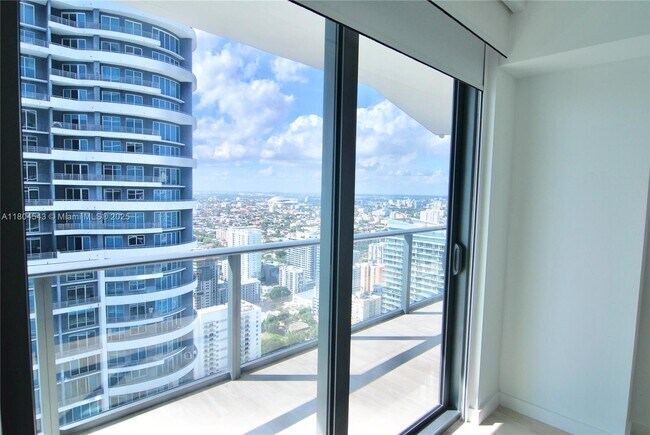 Building Photo - 1300 S Miami Ave