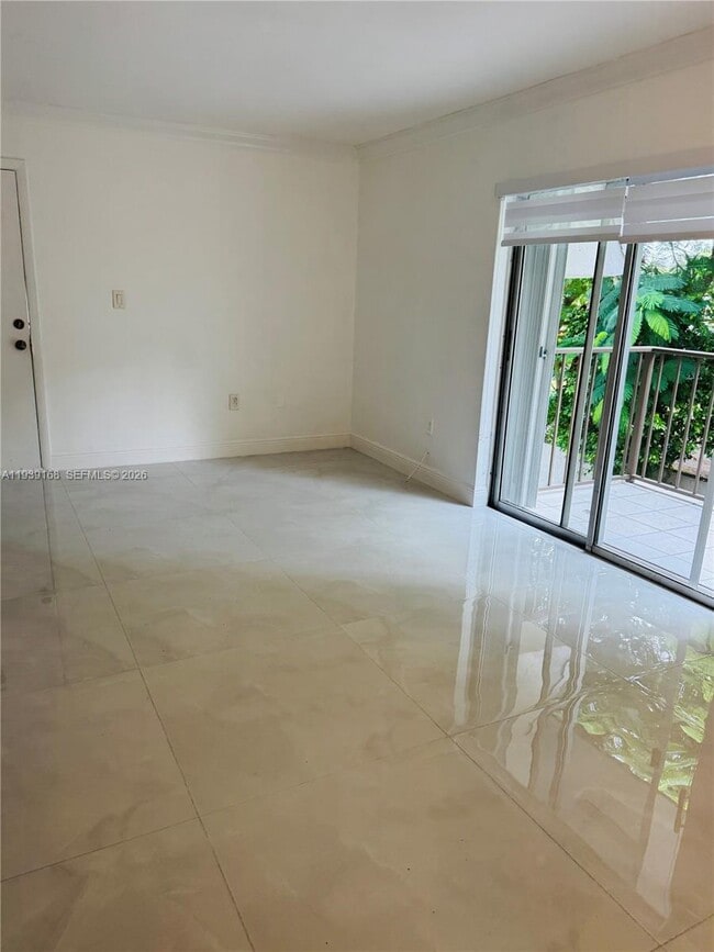 Building Photo - 6961 SW 129th Ave