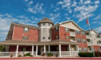 Building Photo - Regency Manor I