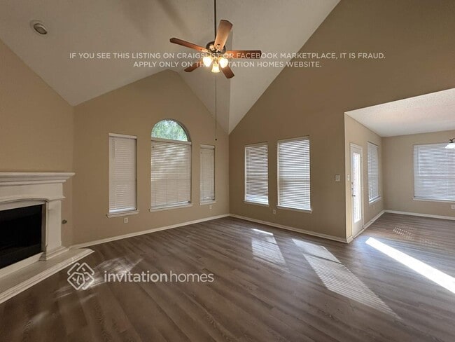 Building Photo - 1012 Tanglewood Dr