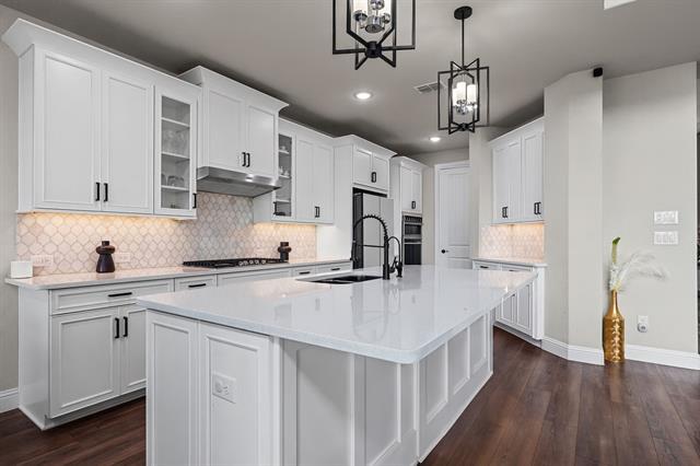 Building Photo - 2333 Willow Garden Dr
