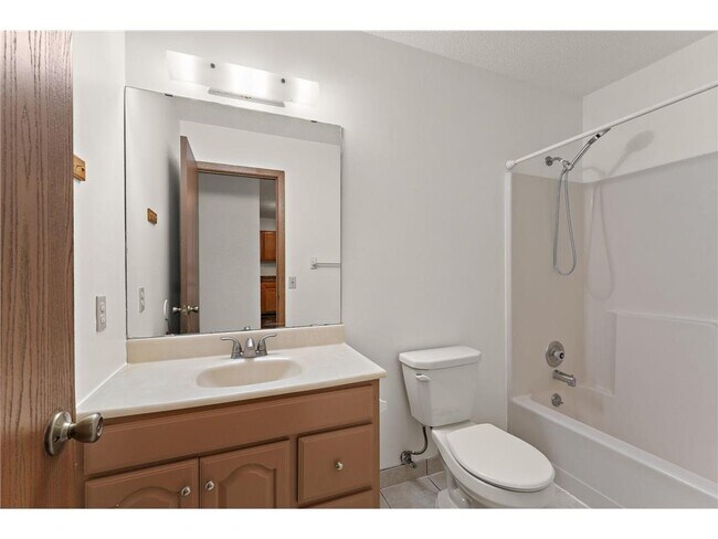 Building Photo - 949 Wescott Trail
