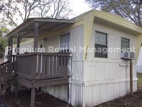 Building Photo - 1193 S Christiana Ave
