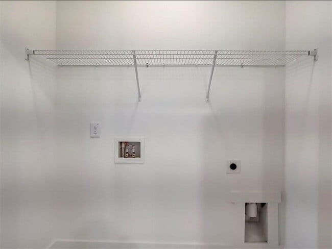 Building Photo - 1632 Gunnin Trce NW