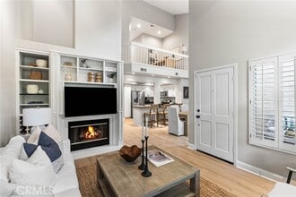Building Photo - 4 Nightingale Dr