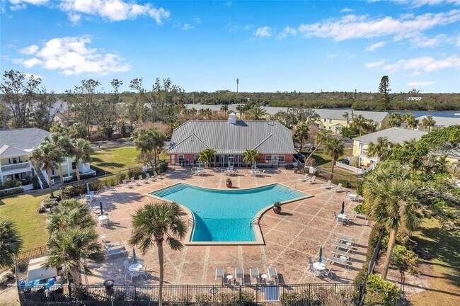 Building Photo - 107 Sea Horse Dr SE