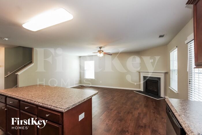 Building Photo - 7515 Niccoline Ln